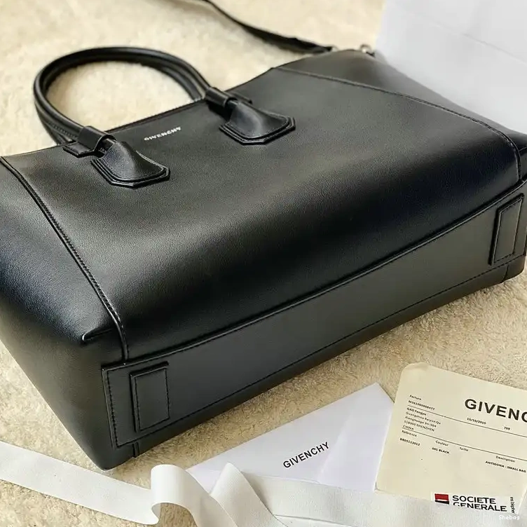 2209SW0086 Bag Givenchy 0505